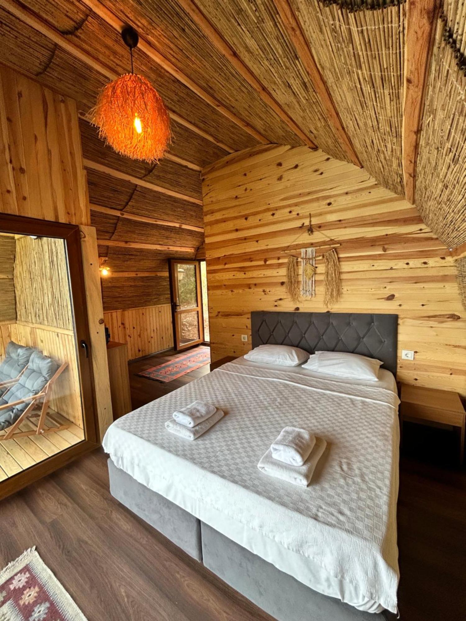 Kabak Uetopya Kamp ฟารัลยา ภายนอก รูปภาพ